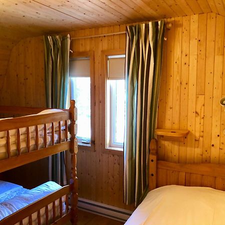 Chalets Du Bout Du Monde Gaspe Bagian luar foto