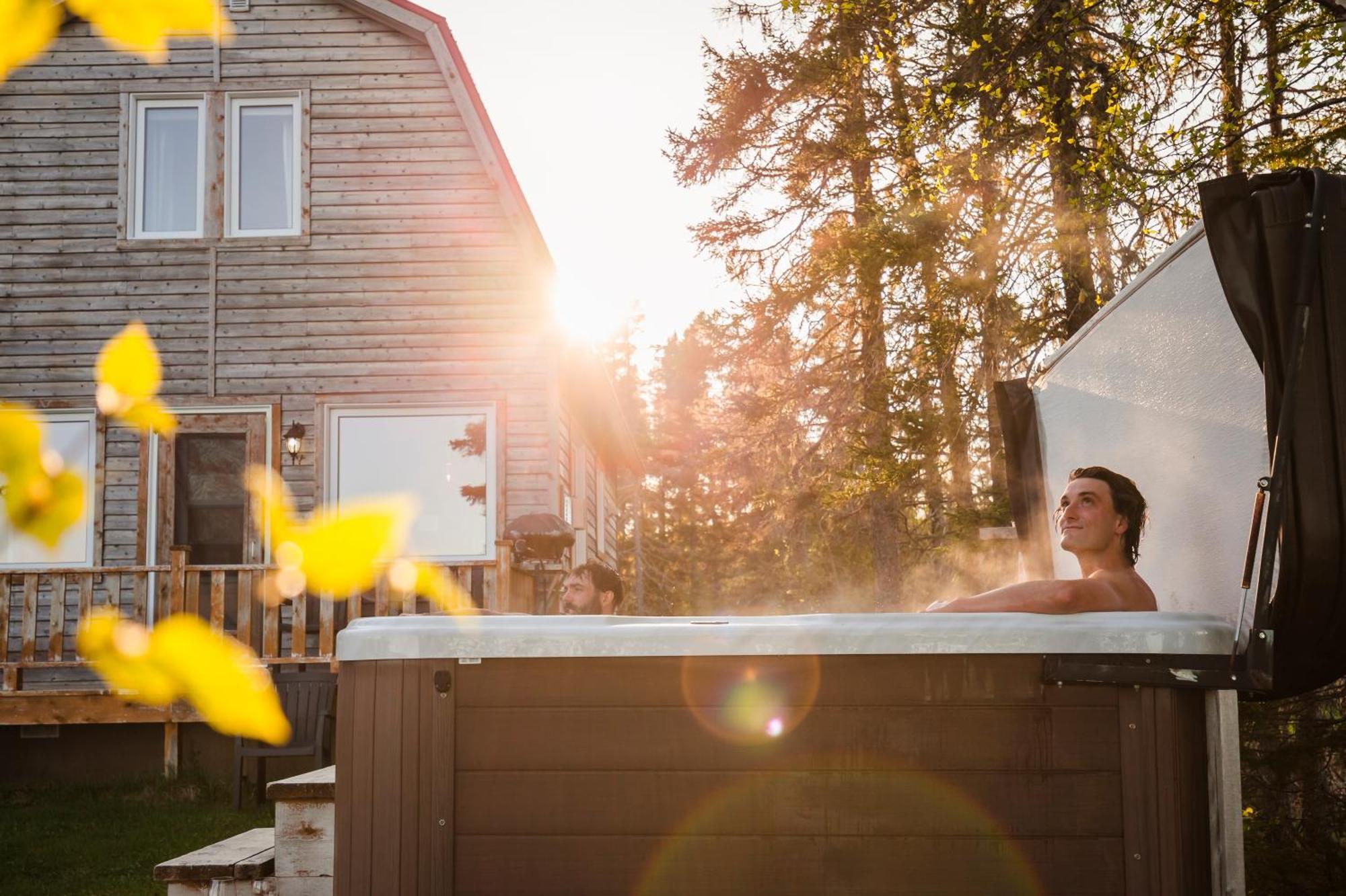 Chalets Du Bout Du Monde Gaspe Bagian luar foto