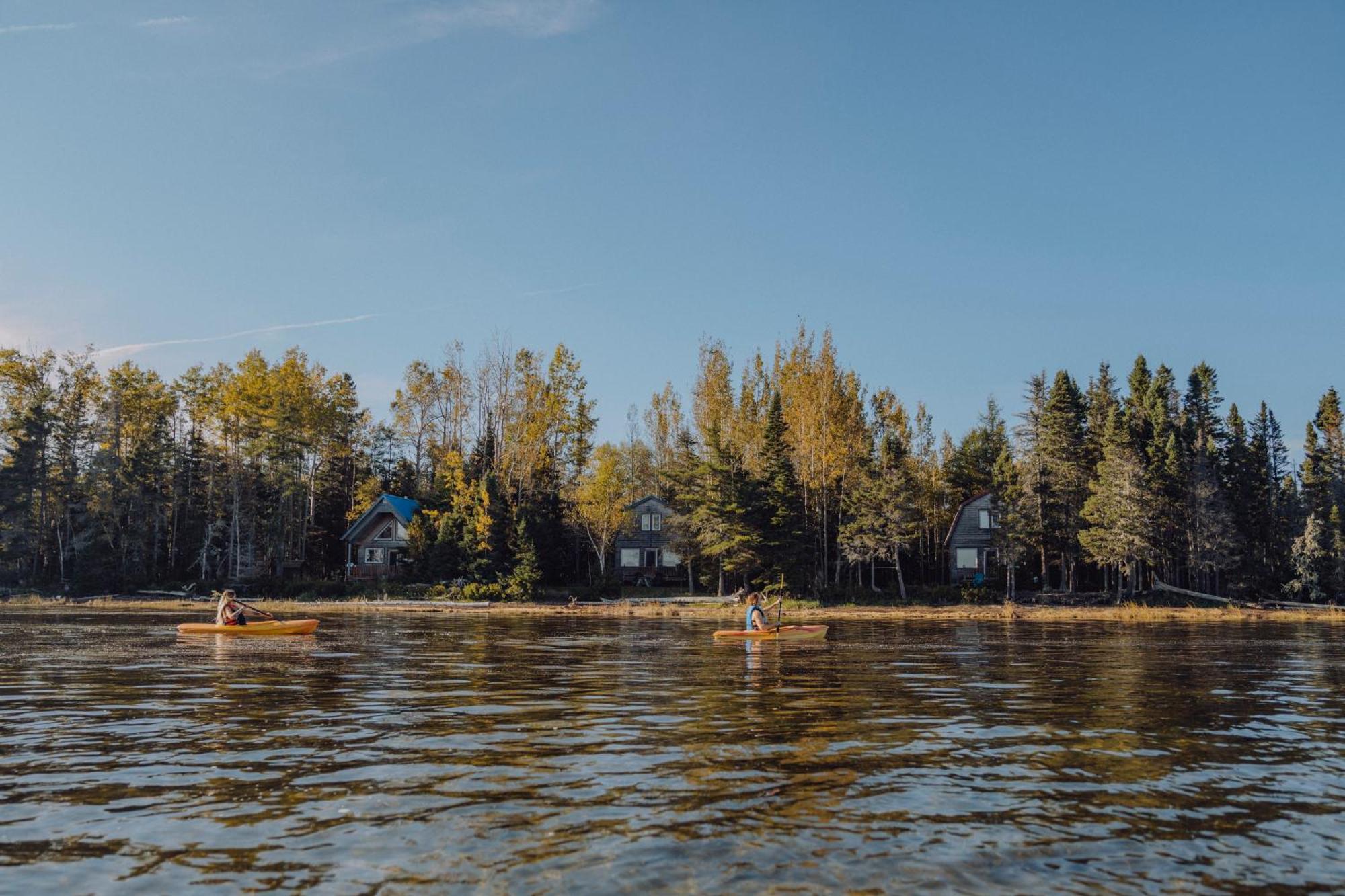 Chalets Du Bout Du Monde Gaspe Bagian luar foto